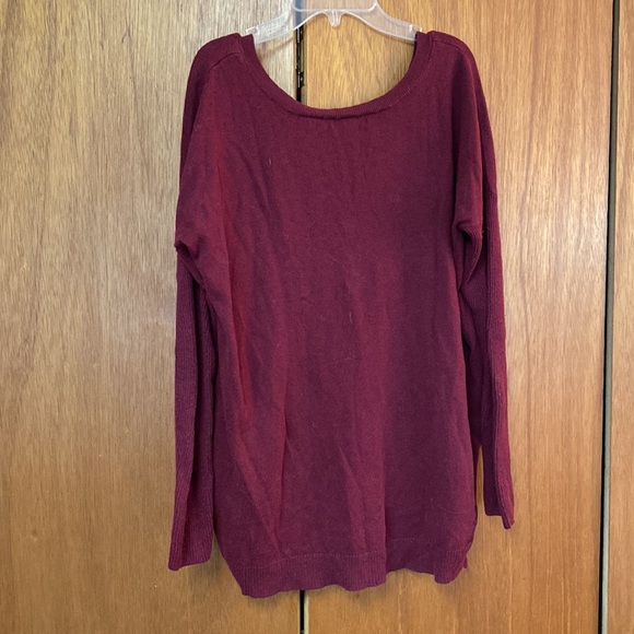American Eagle Maroon Sweater Sz M - Picture 3 of 4
